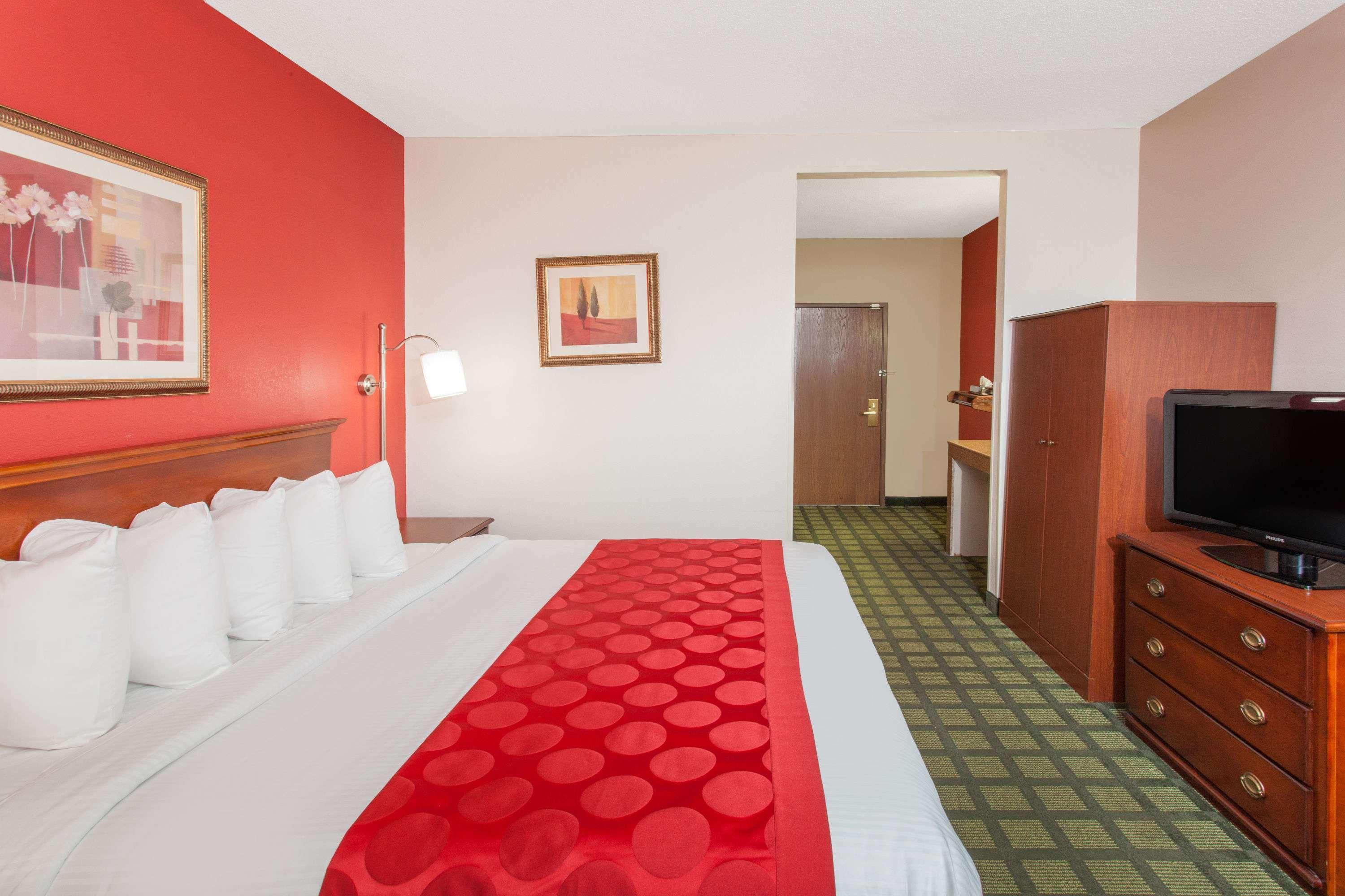 Hotel Ramada Limited Decatur Forsyth Esterno foto